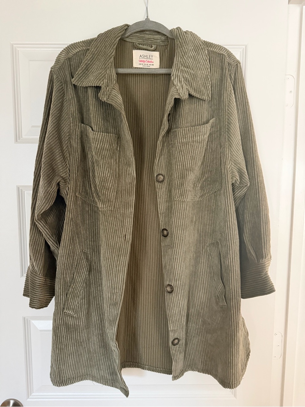 Ashley By 26 International Oversized Corduroy Button-Up Jacket in Olive Green